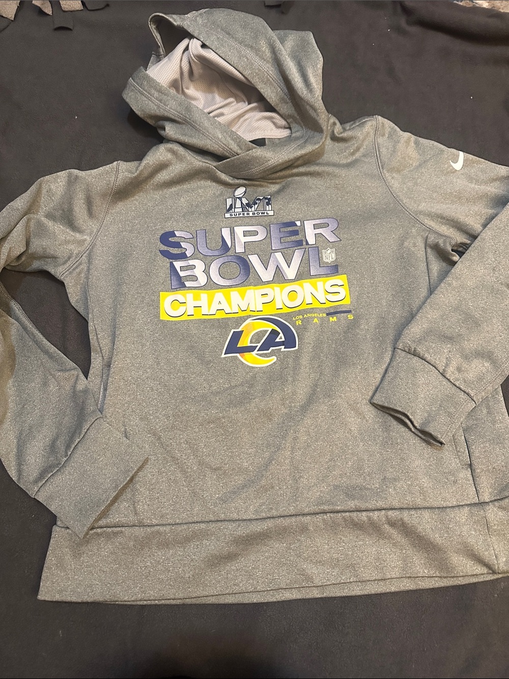 Nike women’s rams superbowl hoodie small